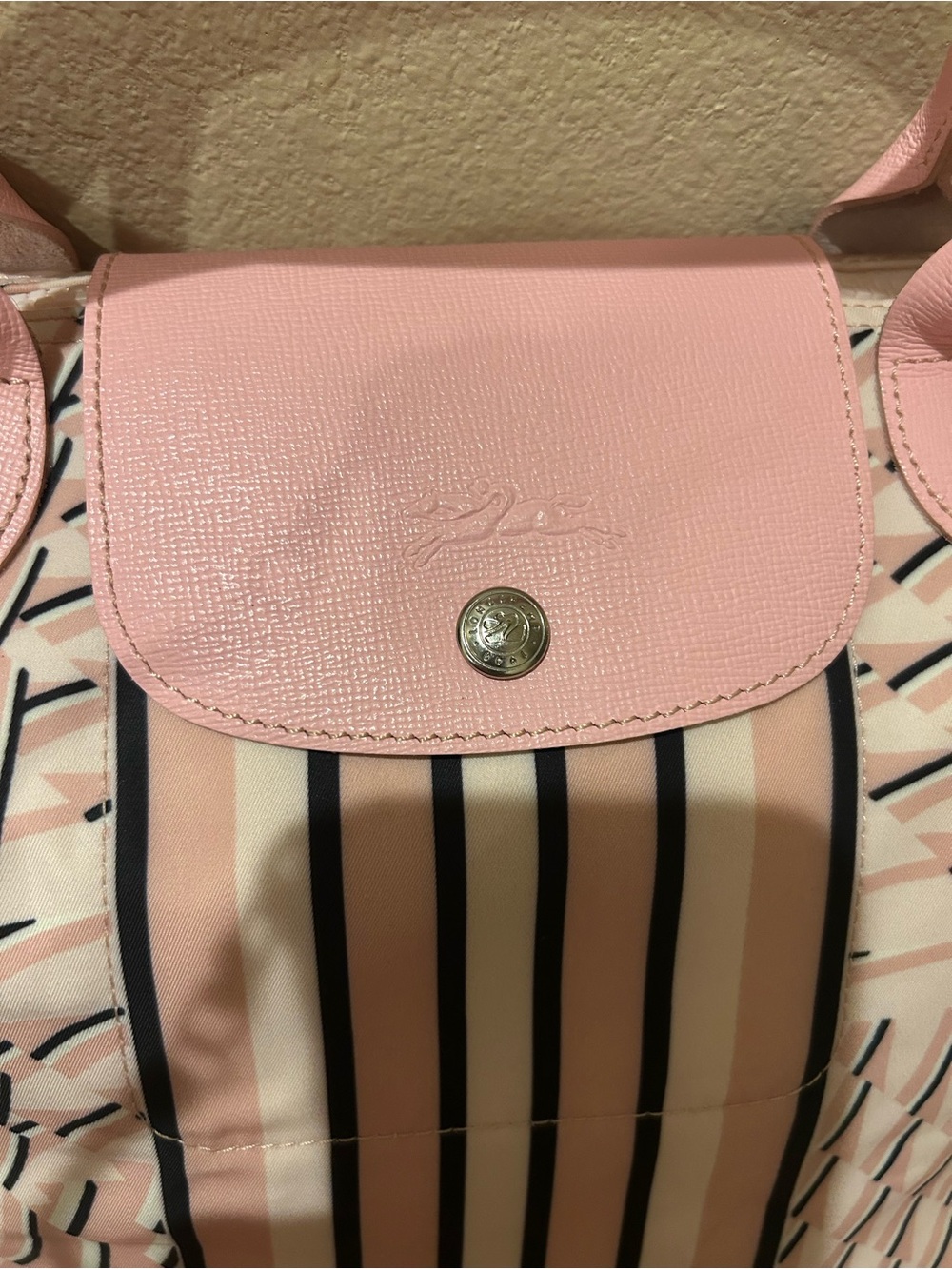 Longchamp Pink Patterned Tote - Picture 4 of 8